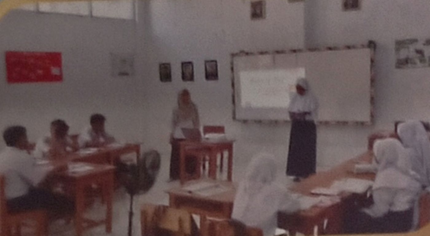 Belajar di kelas